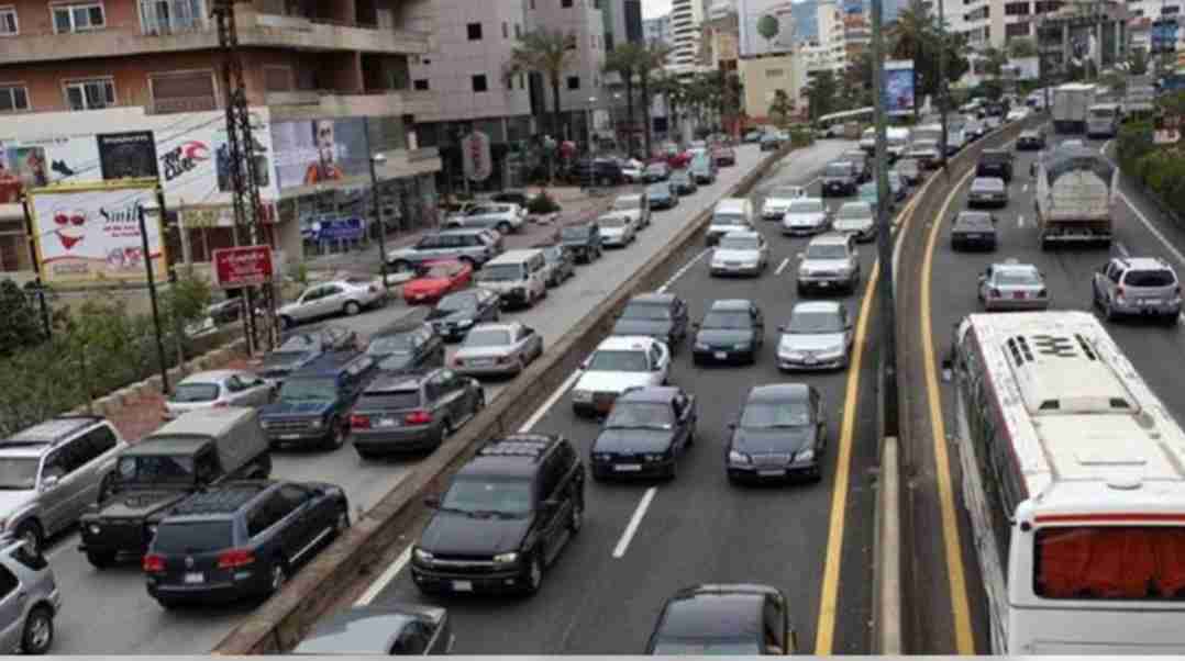 حفرية بلا تحويل... طريق الفياضية بعبدا تحت المجهر!