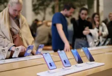 هواتف المستقبل بدأت الآن... و30% منها صار يفكّر لحاله!