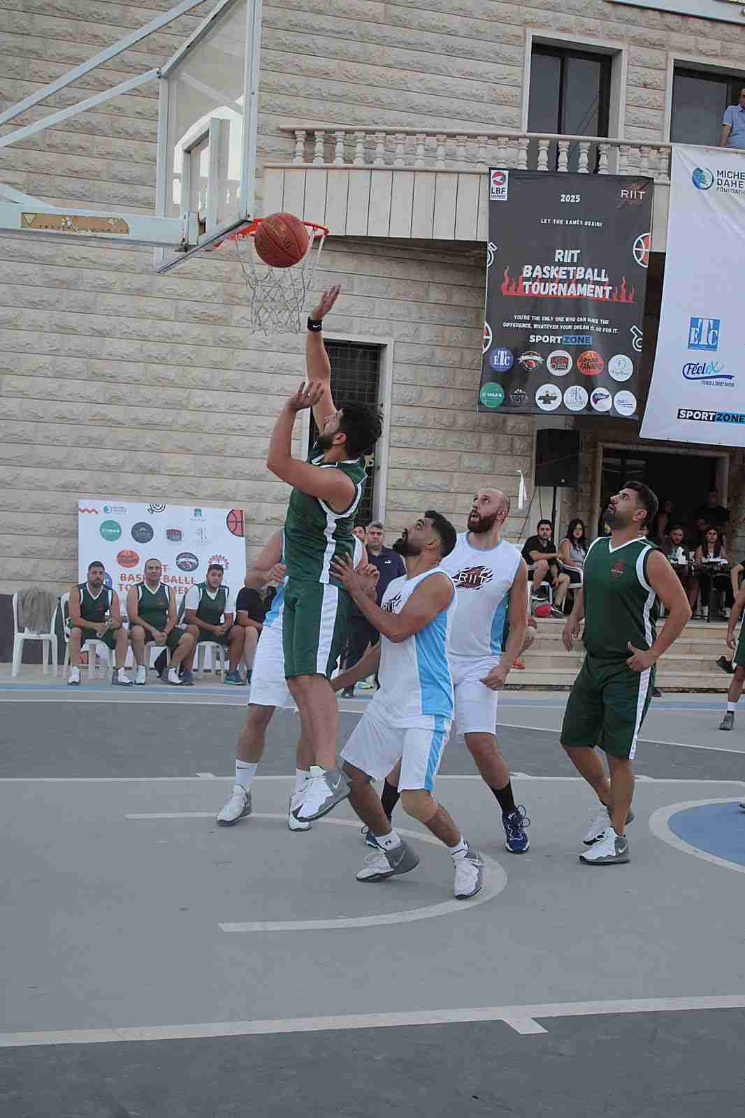 نهائي بطولة رعيت لكرة السلة بين صاحب الأرض ونادي A Team هذا الأحد