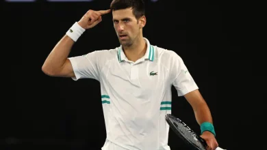 انتقد الرئيس وفر من البلاد.. ماذا يحصل مع ديوكوفيتش في صربيا؟