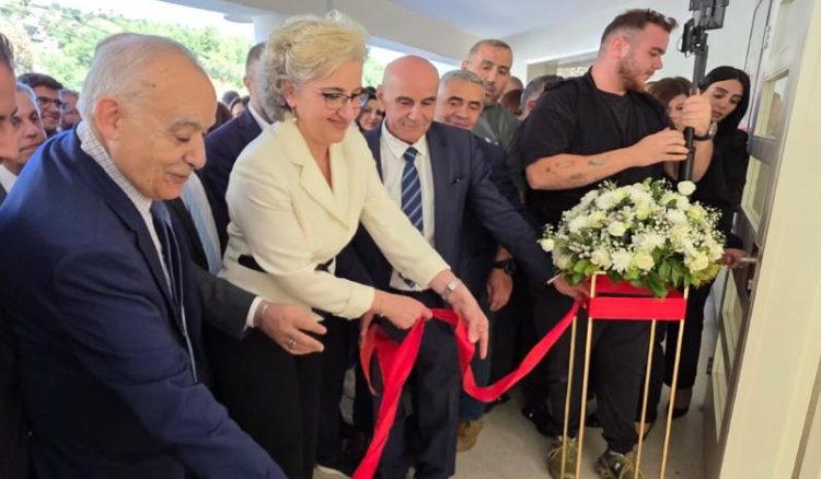 وزيرة التربية افتتحت مدرسة فريد سلامة في كفردبيان وثانويتها الرسمية