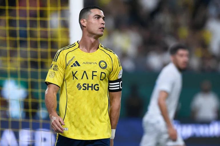 الفشل يلاحق رونالدو في السعودية..