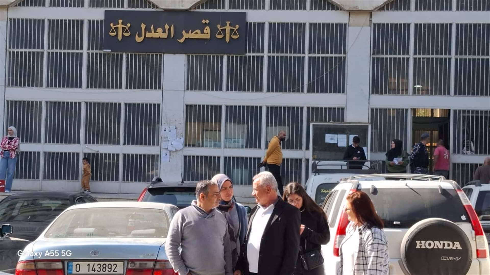 النيابة العامة في زحلة تستمع إلى الصحافي محمد علي أحمد… والصمت يخيّم على الجلسة