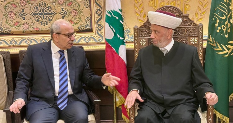 لقاء جمع المفتي دريان ورئيس الحكومة وسط العواصف السياسية
