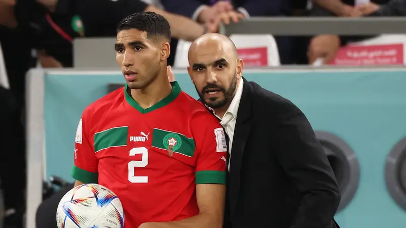 الركراكي يستغرب من كأس العرب.. أبدى وليد الركراكي مدرب المنتخب المغربي استغرابه من برمجة كأس العرب قبيل نهائيات كأس أمم