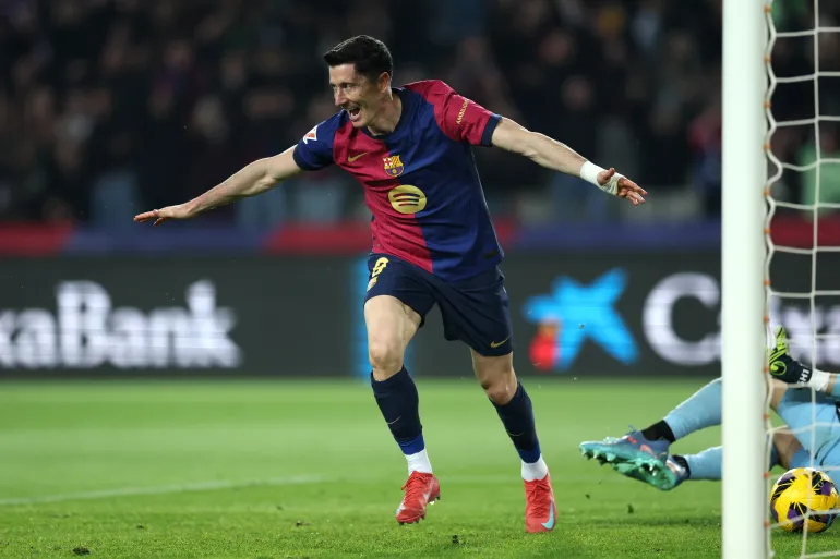 عرض إيطالي للتعاقد مع ليفاندوفسكي