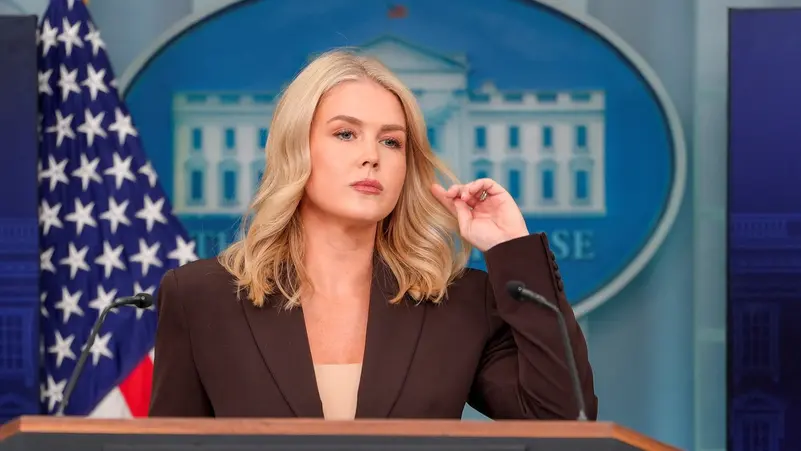 قريبة المتحدثة باسم البيت الأبيض؟