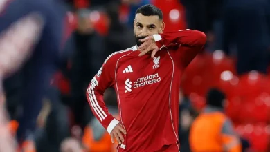 أساطير ليفربول يطالبون بالتخلص من محمد صلاح