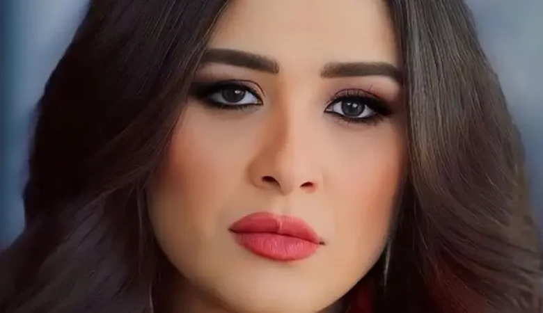 ياسمين عبد العزيز تحيّر متابعيها