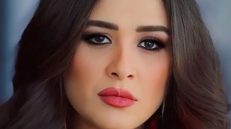 ياسمين عبد العزيز تحيّر متابعيها