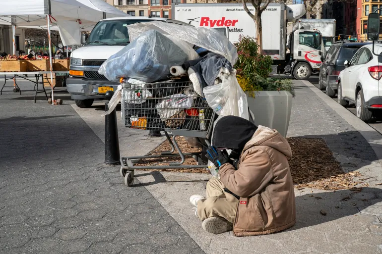 كيف أصبح أكثر من 40 مليون أميركي مهددين بالجوع؟