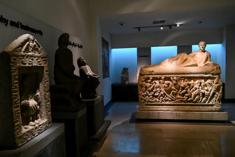 سرقة قطع ذهبية من متحف دمشق