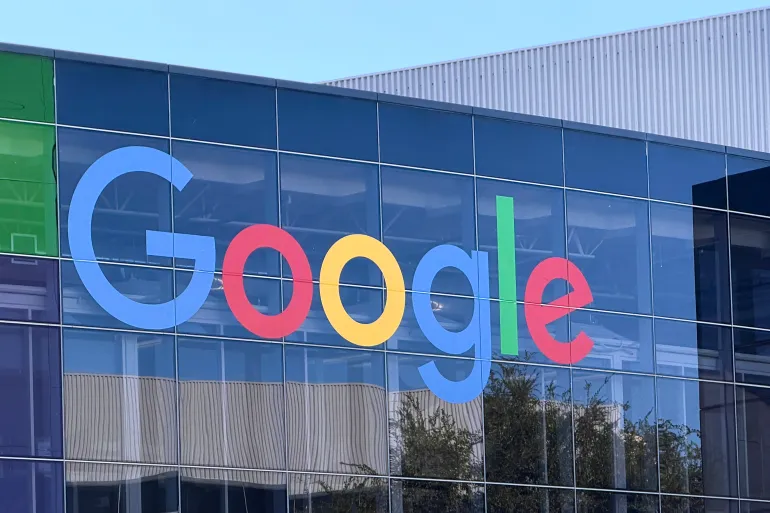 غوغل تواجه دعوى لتقليص نفوذها بقطاع الإعلانات عبر الإنترنت