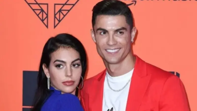 رونالدو يختار مكاناً عمره 511 عاماً للزواج من جورجينا