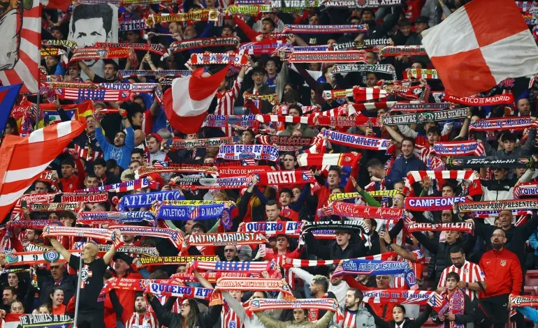 فرض عقوبات على أتلتيكو مدريد بسبب العنصرية