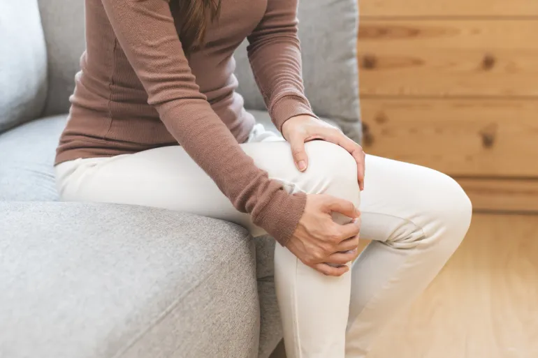 ‫النساء أكثر عُرضة للإصابة بالفُصال العظمي