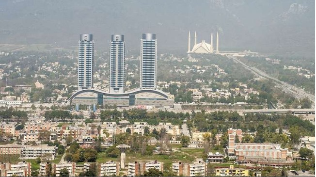 سقوط ضحايا بانفجار غامض أمام محكمة... تابعوا التفاصيل