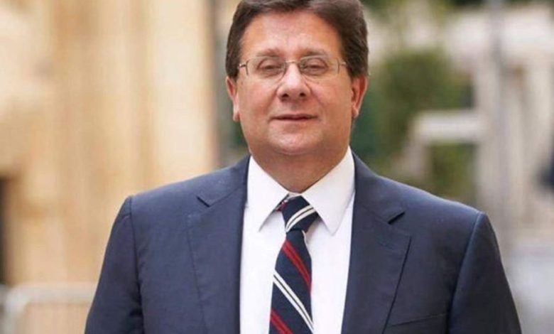 كنعان يرفع السقف: لا للرسوم، نعم للحماية... حقوق المودعين فوق كل حساب