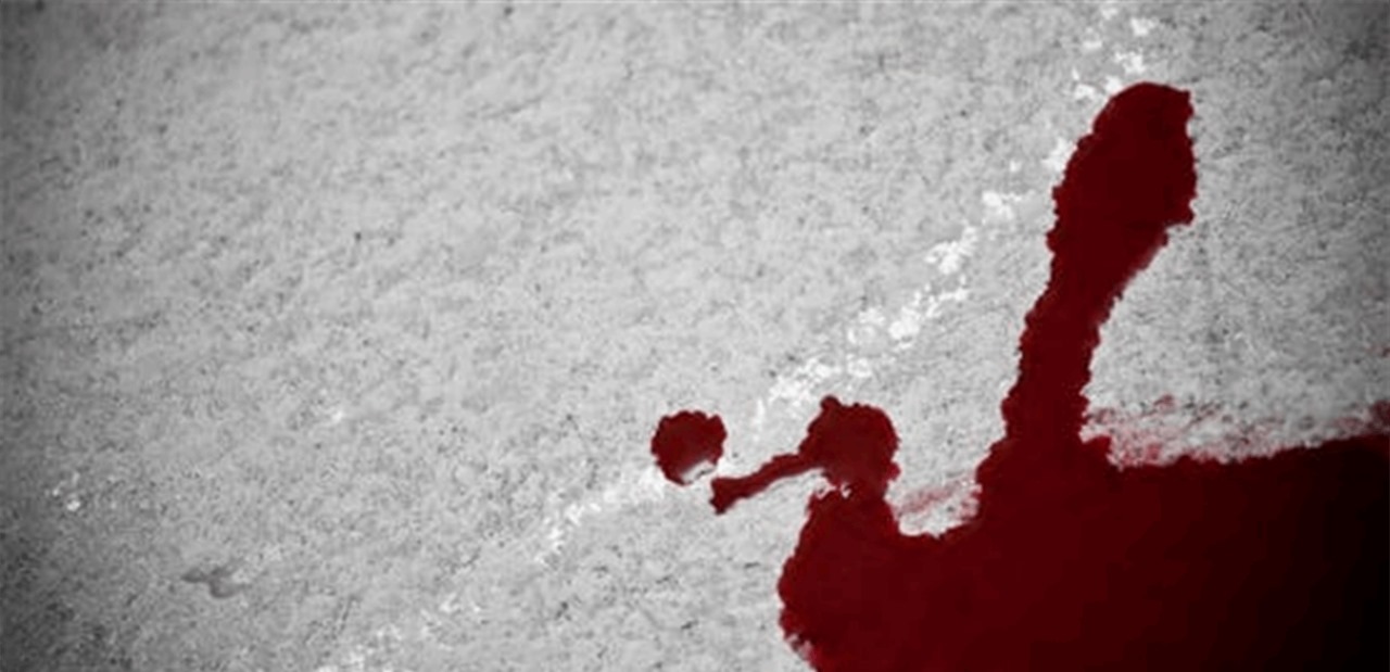 في بركة من دمائه.. العثور على موسيقي شهير ميتًا