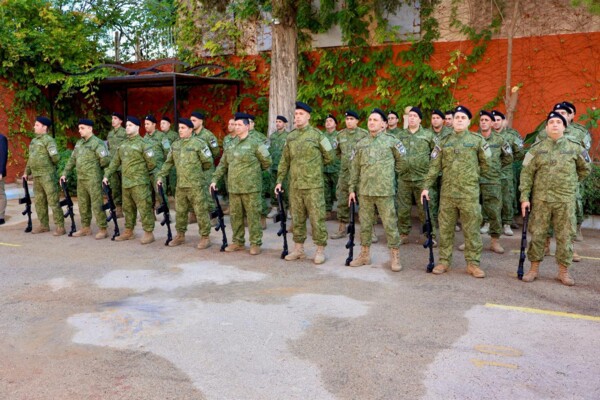 فوج حرس بيروت يحيي الذكرى الـ 82 للاستقلال باحتفال رسمي في الكرنتينا