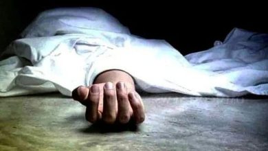 زوج يذبح زوجته وطفله وينشر صورهما على "فيسبوك"