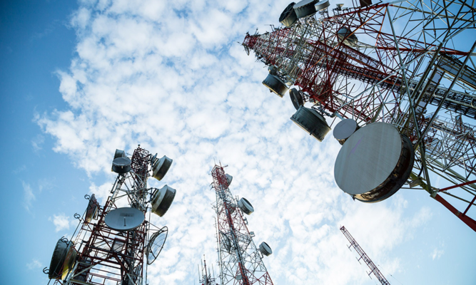 نقابة الخلوي: حقوق المضمونين تعود إلى الواجهة وسط رسائل حاسمة