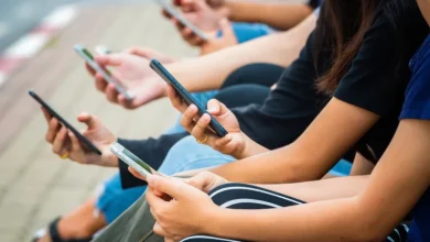 حظر أستراليا وسائل التواصل بالنسبة لصغار السن