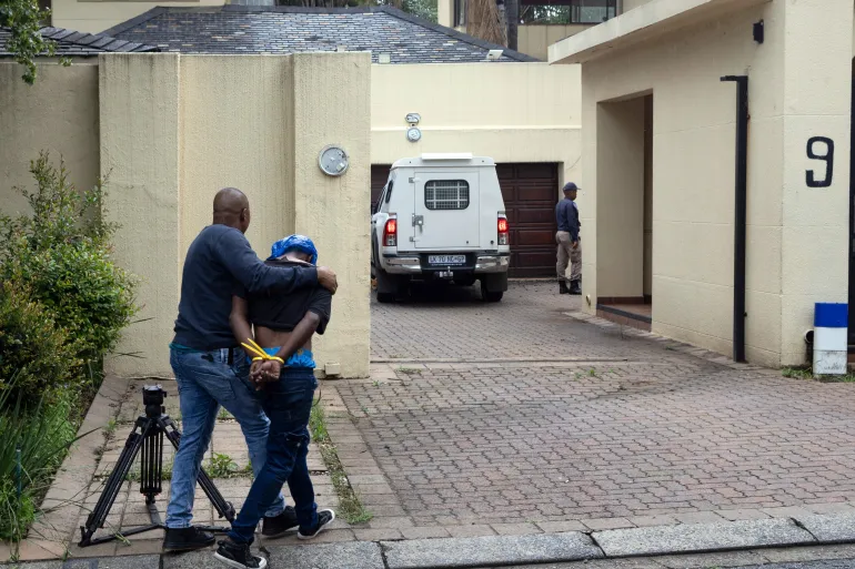 11 قتــ يلا بإطلاق نار في فندق بجنوب أفريقيا