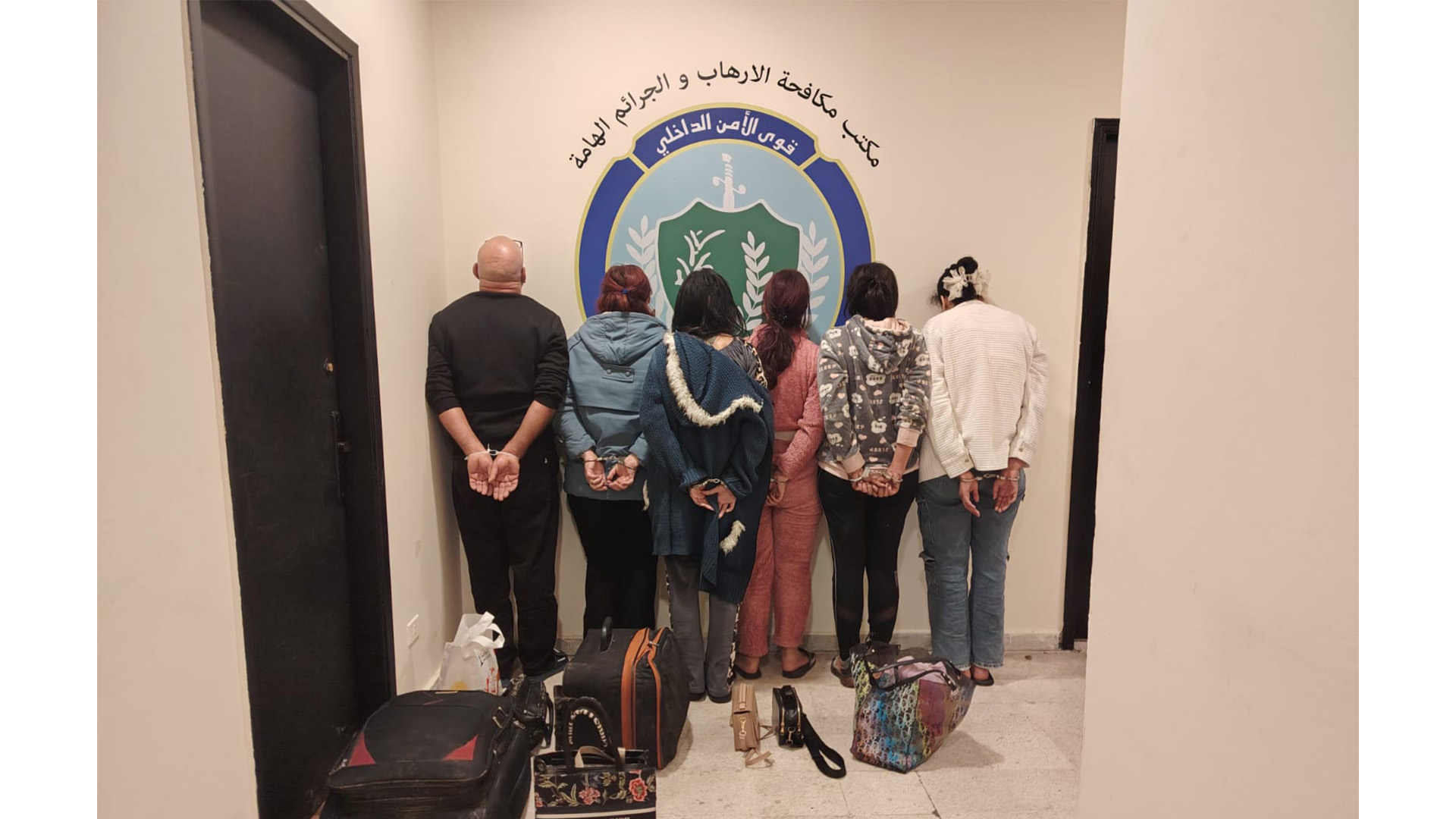 بالصورة: شبكة "سوريات" لتسهيل الدعارة في قبضة الأمن