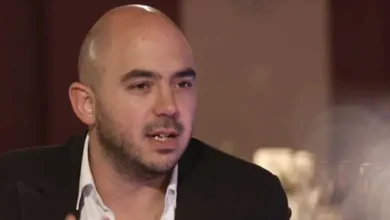 الفنان محمود العسيلي يكشف عدد مرات زواجه