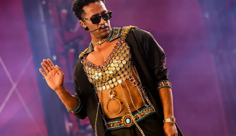 محمد رمضان: ما ارتديته في مهرجان كوتشيلا كان غلطة