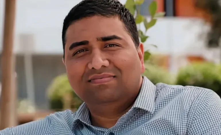 "آبل" تلجأ لموظف سابق في "غوغل" من اجل اللحاق بركب الذكاء الاصطناعي