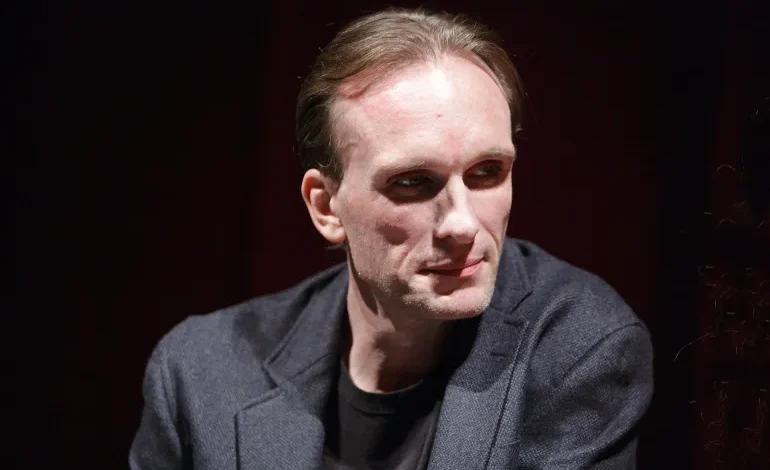 العثور على ممثل أميركي شهير جثة في شقته بنيويورك