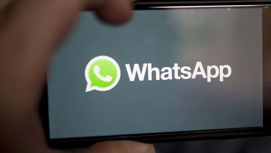 ذكاء واتساب يغضب أوروبا