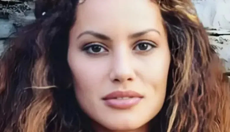 فنانة تركية شهيرة تتعرض للضرب والتعنيف