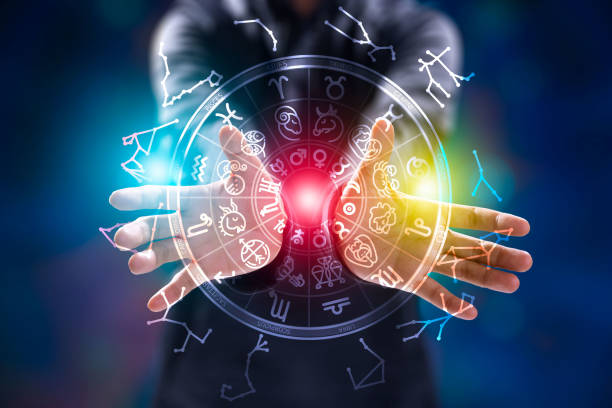 ما هي توقعات الحظ والابراج لليوم الخميس