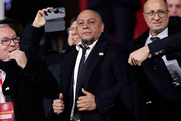 عملية جراحية في القلب لنجم البرازيل السابق روبرتو كارلوس