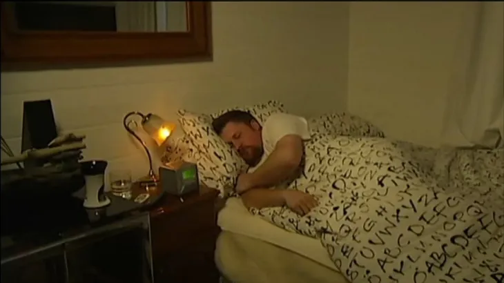 علاج الأرق.. متى يلزم استشارة الطبيب؟