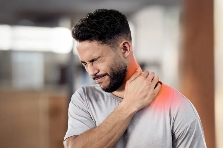 ‫ما هي متلازمة "الرقبة واللسان"؟