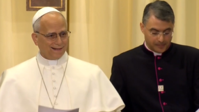 من مستشفى دير الصليب... "رسالة رجاء من البابا لاوون… والرحمة تحدّد الاتجاه"...