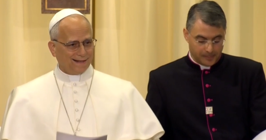 من مستشفى دير الصليب... "رسالة رجاء من البابا لاوون… والرحمة تحدّد الاتجاه"...