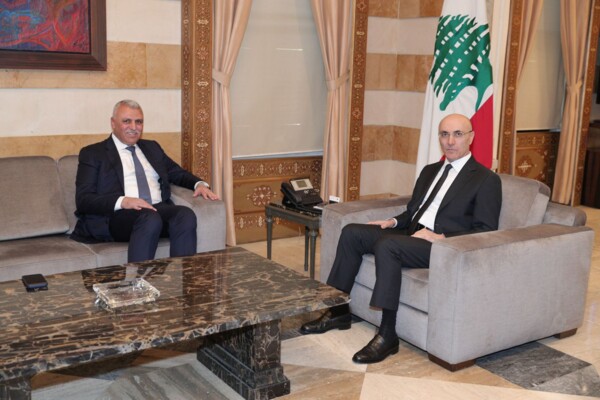 الحجار يجدد إدانة الاعتداءات الإسرائيلية ويعتبرها انتهاكاً لسيادة لبنان