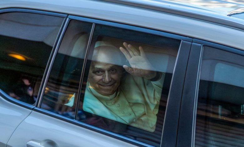 الموكب البابوي انطلق من السفارة البابوية- حريصا متوجهًا إلى مستشفى دير الصليب