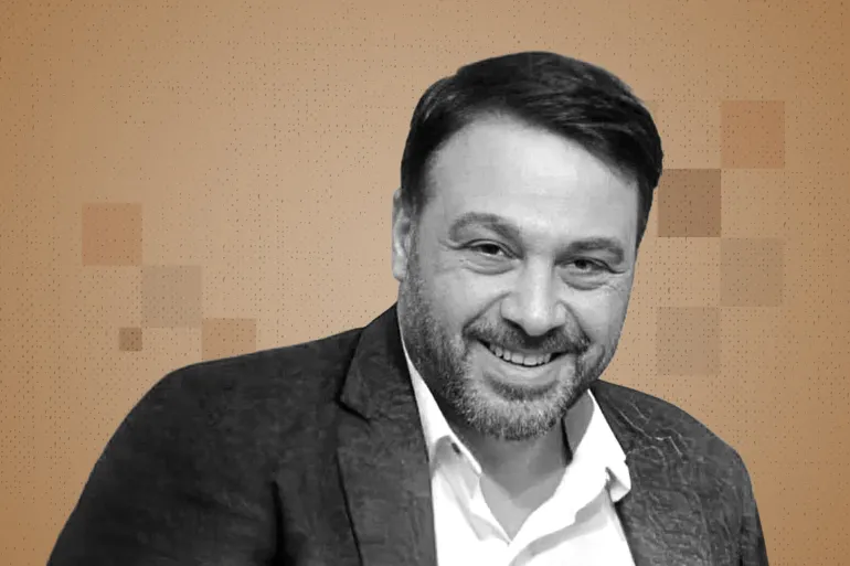 تفاصيل مقتل ممثل مصري على يد زوج طليقته