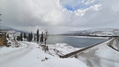 انتبِهوا من الانزلاقات والجليد على الطرقات… تقلبات محلية رغم استقرار الطقس