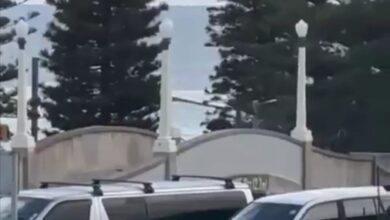 عبوة مشبوهة ورموز غامضة... معطيات جديدة من موقع هجوم سيدني