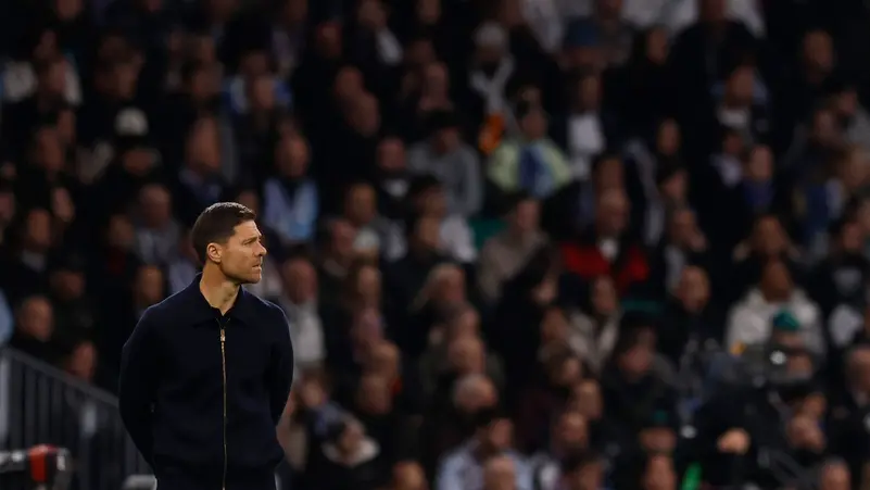 ريال مدريد يقيل مدربه تشابي ألونسو