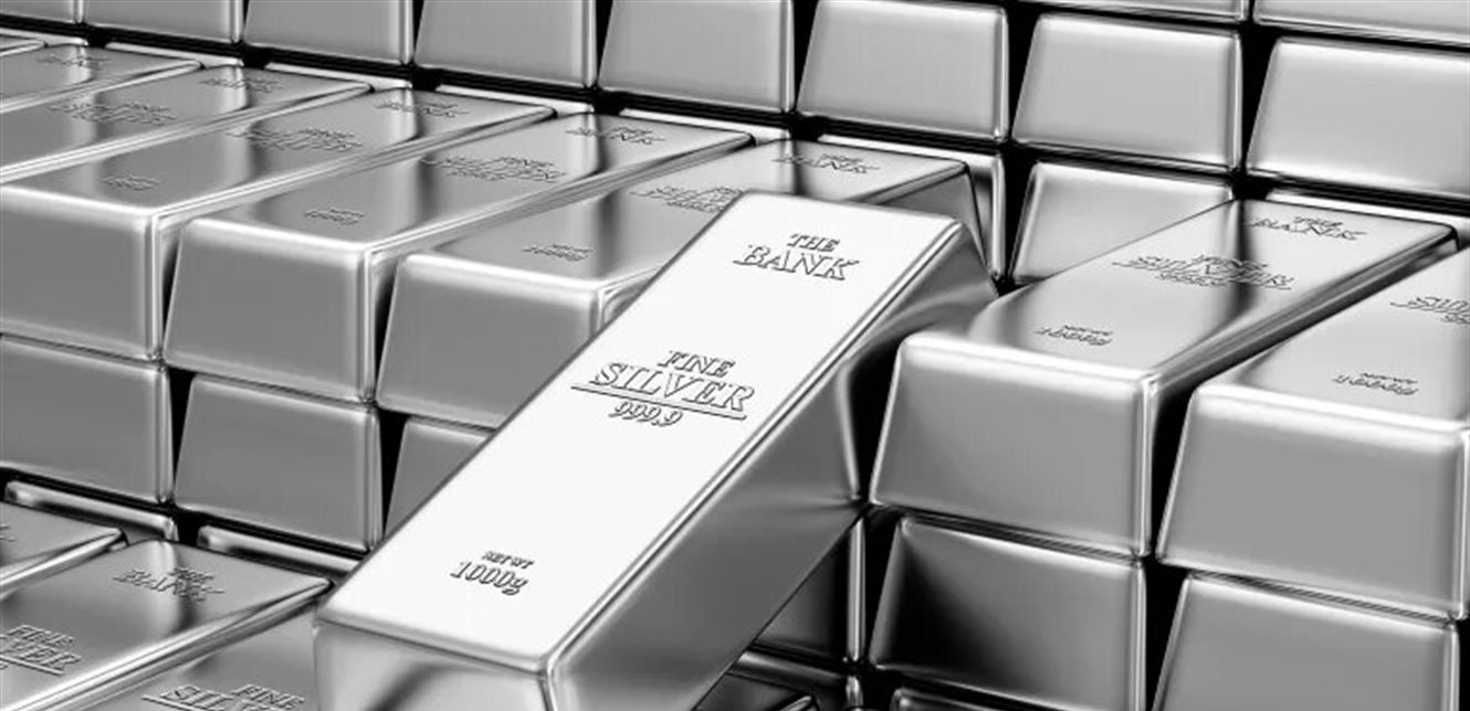 الفضة تسجل أرقاماً قياسية لأول مرة في التاريخ