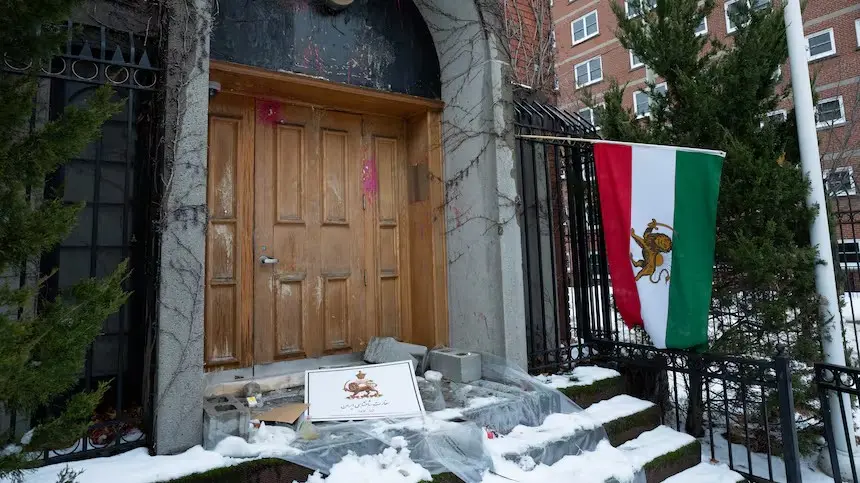 استهداف مبنى دبلوماسي مهجور يثير تساؤلات في أوتاوا