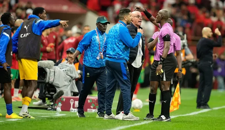 مدرب تنزانيا ينتقد الحكم بعد الخروج أمام المغرب في كأس أفريقيا